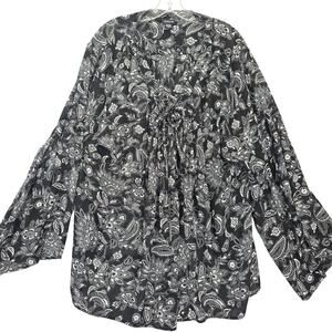 Torrid Black Floral Shirt Sheer Blouse Long Bell Sleeves Womens Plus Size 4X Top